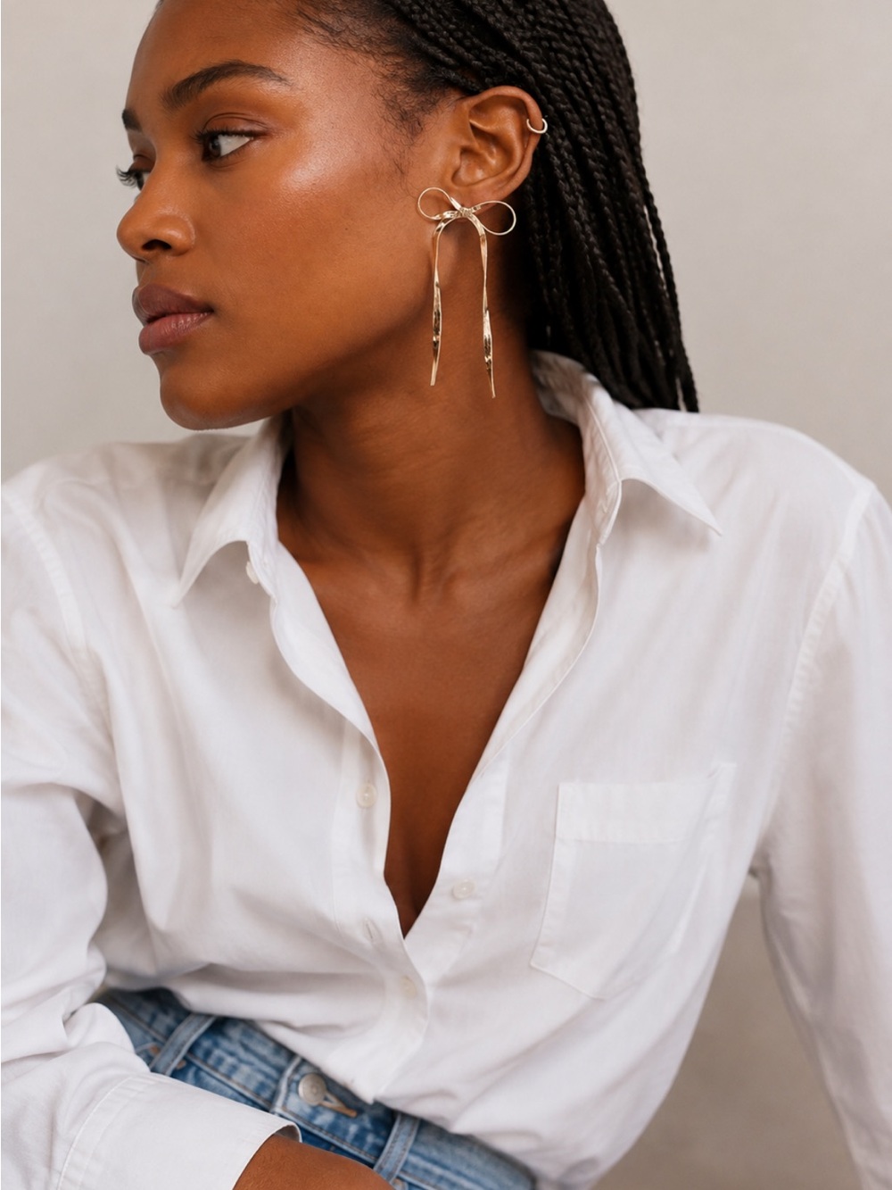 New! Classic Gold Snake Chain Bow Earrings (1004) NWOT - Picture 2 of 3